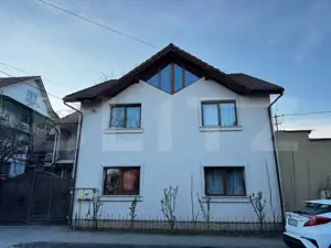 Casă cu 9 camere si 680mp teren – zona Cetate