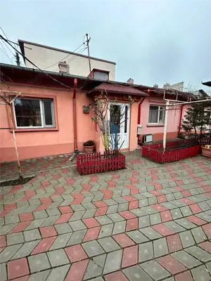 Casa Renovata 114mp, teren=183mp intre Garii si C.Galati