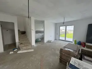 Duplex 5 camere despartit prin camera tehnica in Mosnita  - imagine 5