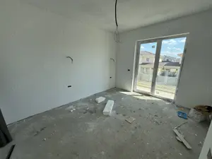 Duplex 5 camere despartit prin camera tehnica in Mosnita  - imagine 12