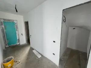 Duplex 5 camere despartit prin camera tehnica in Mosnita  - imagine 10