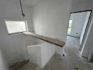 Duplex 5 camere despartit prin camera tehnica in Mosnita  - imagine 9