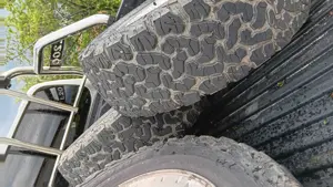 Jante cu cauciucuri al teren Mitsubishi L200