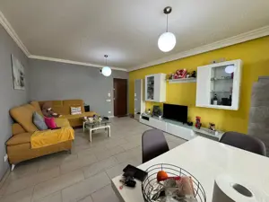 Mobilat si utilat , pozitie excelenta, posibilitate preluare chiriasi 