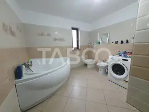 Casa 5 camere 197mp utili situata la 27km de Fagaras si 65km de Brasov - imagine 14