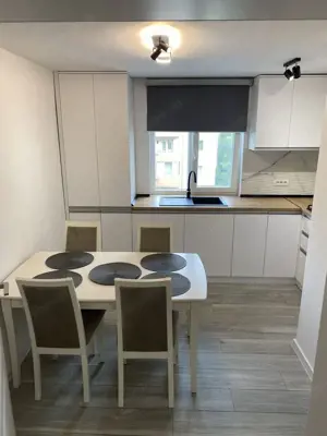 Mobilat  #537;i utilat modern la etajul 2 în Bucovina 80mp