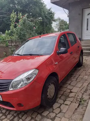 Dacia Sandero anul de fabricație 2011