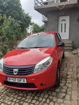 Dacia Sandero anul de fabricație 2011 - imagine 5