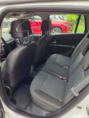 Renault Clio 2010 - imagine 5