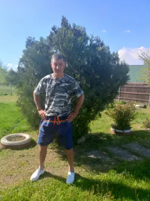 Doresc angajare agent securitate . - imagine 2