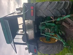vând  tractor John deere  - imagine 3