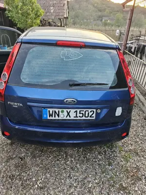 Vând Ford Fiesta  - imagine 3