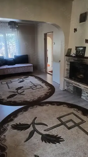 Vând casă în orașul COMARNIC pret OPTIM - imagine 4 Vând casă în orașul COMARNIC pret OPTIM - imagine 4