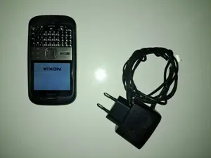 Nokia E5 (telefon) - imagine 2