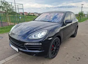 Cayenne Black Edition