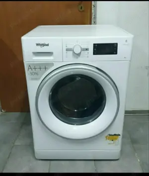 Whirlpool  NOUĂ. Impecabilă  