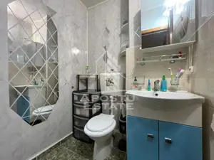 Apartament cu 3 camere, decomandat, 2 bai , 2 balcoane,zona Soarelui - imagine 10