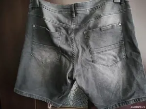 Blugi noi scurti elastici 44 46 - imagine 3