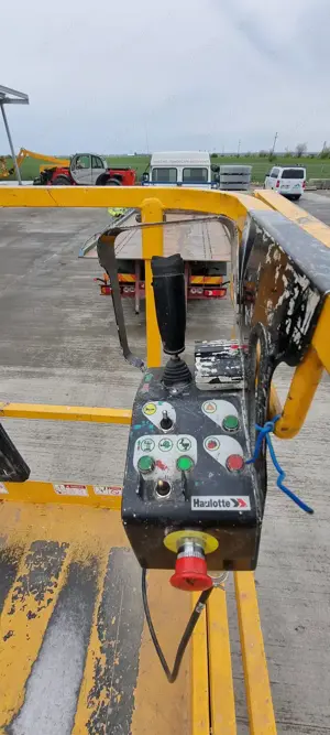 Haulotte Compact 14, nacelă foarfecă electrică, an fabricație 2020 - imagine 5