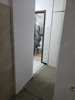 Particular, inchiriez garsoniera - imagine 5