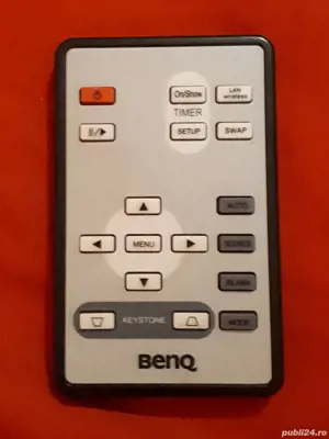 vind telecomanda projector 