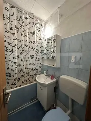 Apartament 2 camere - Rasnov, Brasov - imagine 4