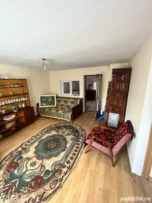 Casa de vanzare in comuna Helegiu - imagine 2