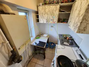 Centrala Proprie. Bucatarie separata. Mijloace de transport.