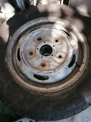 Vand sau schimb jante cu cauciucuri 195/70/15 C vara ,MS ford tranzit 