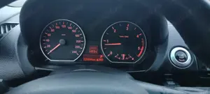 Vând BMW seria 1 automată, an 2010,143 cp - imagine 7