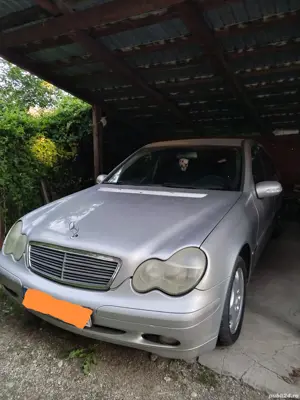 Mercedes Benz w203 - C Class 180 Kompressor - imagine 3