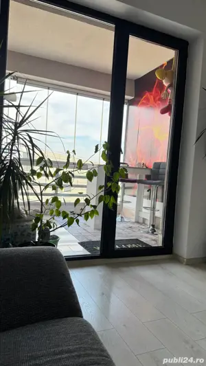 vand     apartament cu 2 camere  - imagine 9