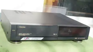  Video recorder VHS Toshiba V-611 stereo Hi-Fi 