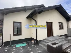 Casa Noua de vanzare pe un nivel cu 3 camere in Alba Iulia cu toate utilitatile
