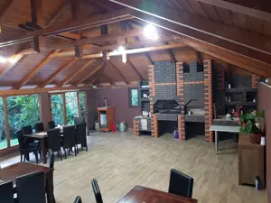 Vând, casă, pensiune - imagine 2