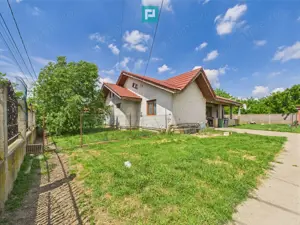 Casă individuală în Pădureni
