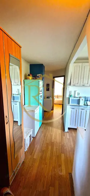 Vand apartament 2 camere,zona linistita cu mult spatiu verde ,0 Comision - imagine 8