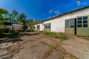 Cladire industriala de vanzare cu potential 3,5 ha in Batania - imagine 7