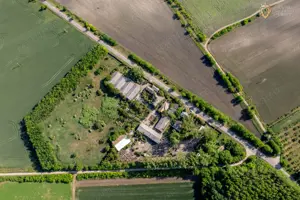 Cladire industriala de vanzare cu potential 3,5 ha in Batania - imagine 20