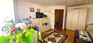 Vand apartament 2 camere,zona linistita cu mult spatiu verde ,0 Comision - imagine 2