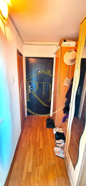 Vand apartament 2 camere,zona linistita cu mult spatiu verde ,0 Comision - imagine 7