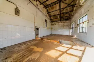 Cladire industriala de vanzare cu potential 3,5 ha in Batania - imagine 17