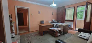 Trei camere etajul 1 , apartament Central. - imagine 9