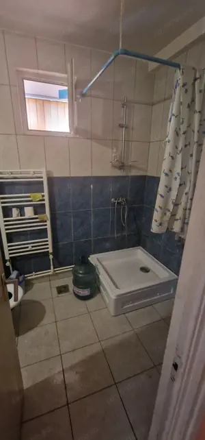 Trei camere etajul 1 , apartament Central. - imagine 18