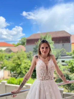 Vand rochie mireasa  - imagine 5