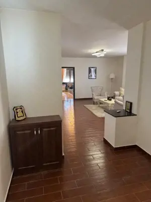 Apartament modern, 100mp locuibili ,  Siret - imagine 3