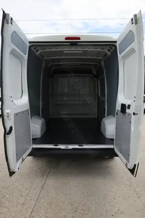 Peugeot Boxer 2.0 130 HP L2H2 - imagine 11