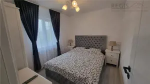 Apartament de 3 camere zona Centrul Civic - imagine 3