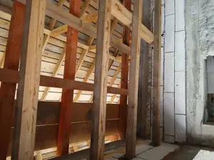 Casa in constructie de vanzare - imagine 3