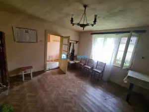 Casa de renovat  in Sinca Noua - imagine 18